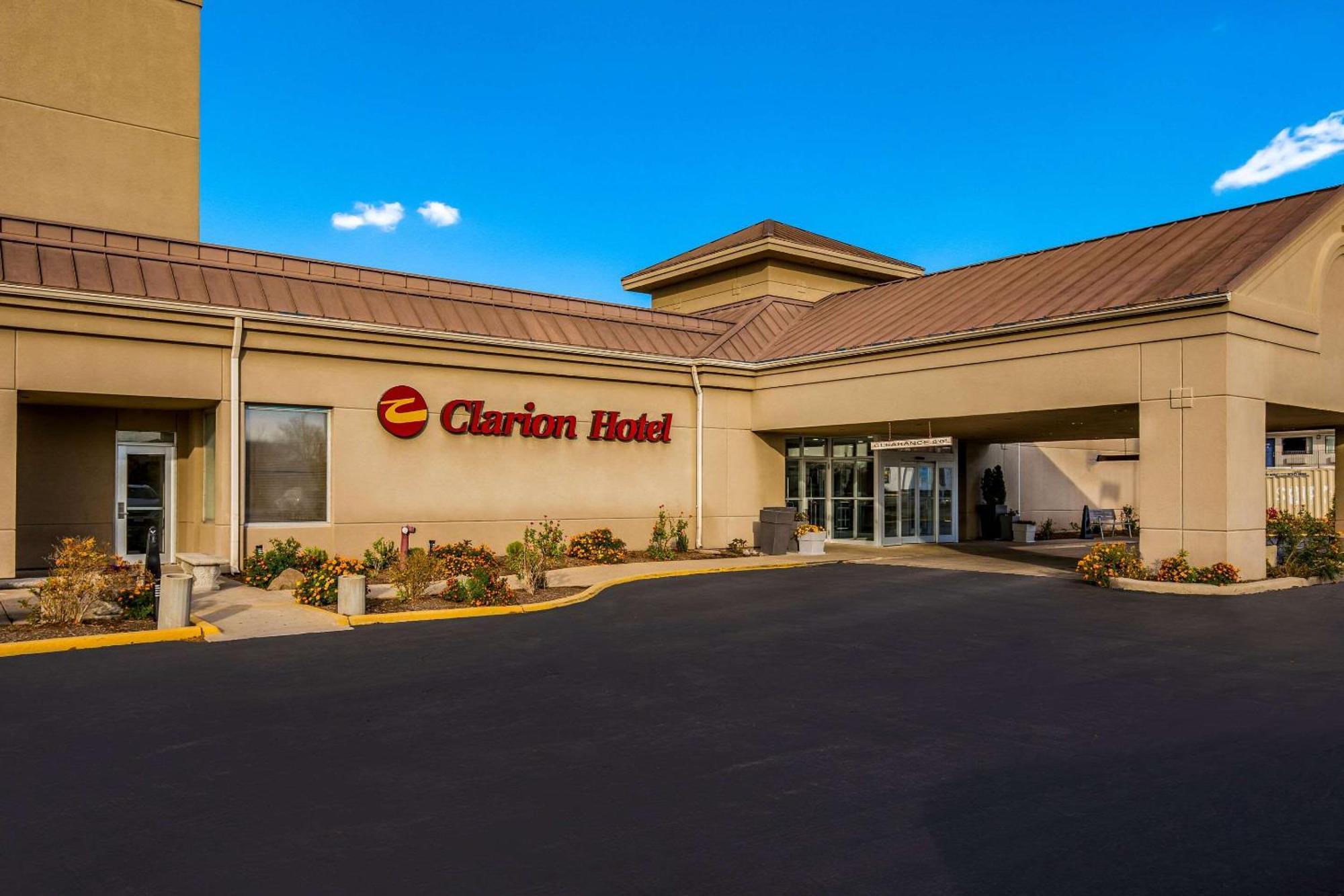 Clarion Hotel & Convention Center Joliet Exteriér fotografie